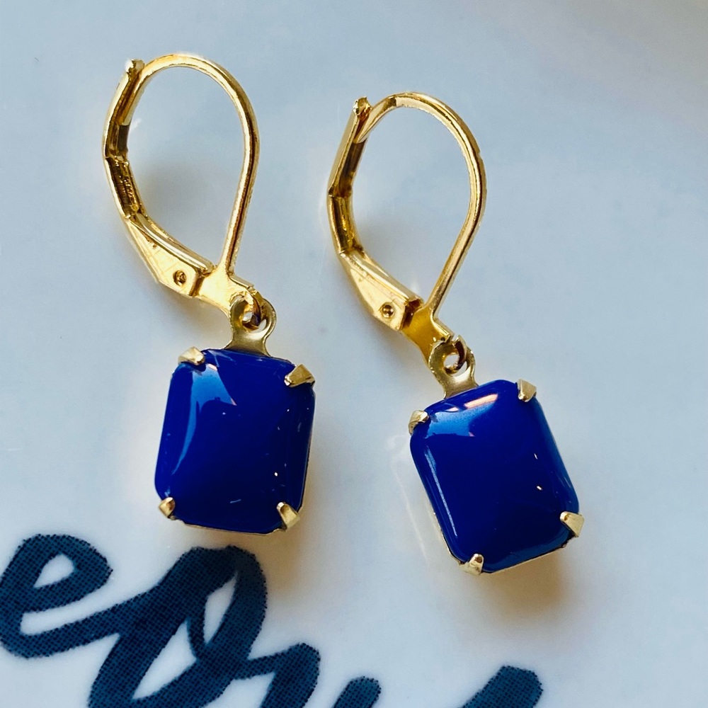 💜Dark blue vintage earrings brand new